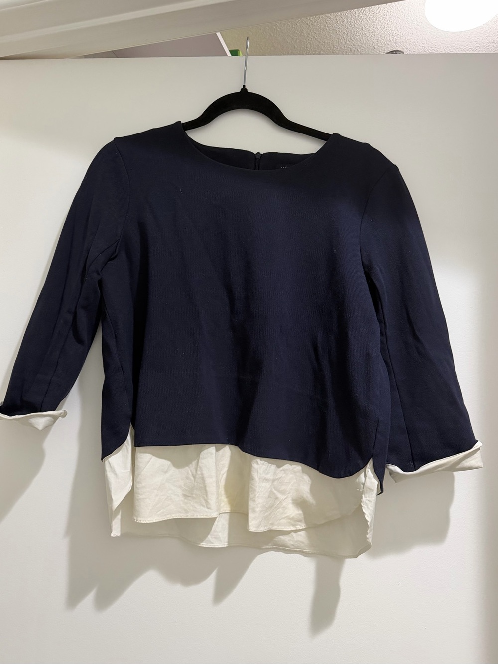 Ann Taylor Navy Layered Hem Tunic with White Underlayer
